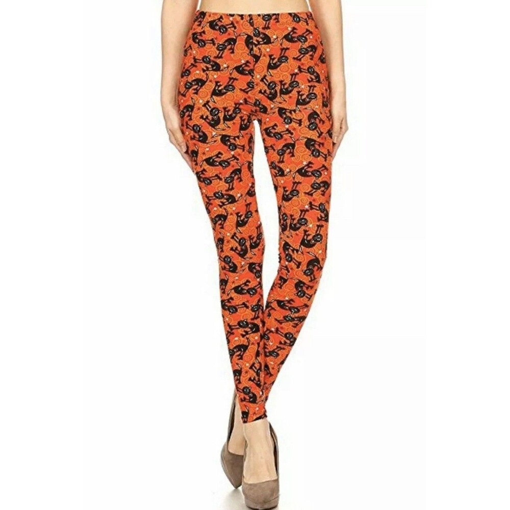 Halloween Cats With Orange and Black. Super cute Buttery leggings One Size 2-12